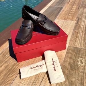 Salvatore Ferragamo GRANDIOSO- Hickory Pebble Calf